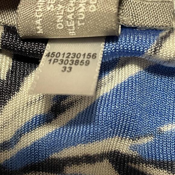 Chicos Travelers Shirt Womens 0 S Blue Black Paisley Tank Top Stretch Sleeveless - Picture 6 of 8